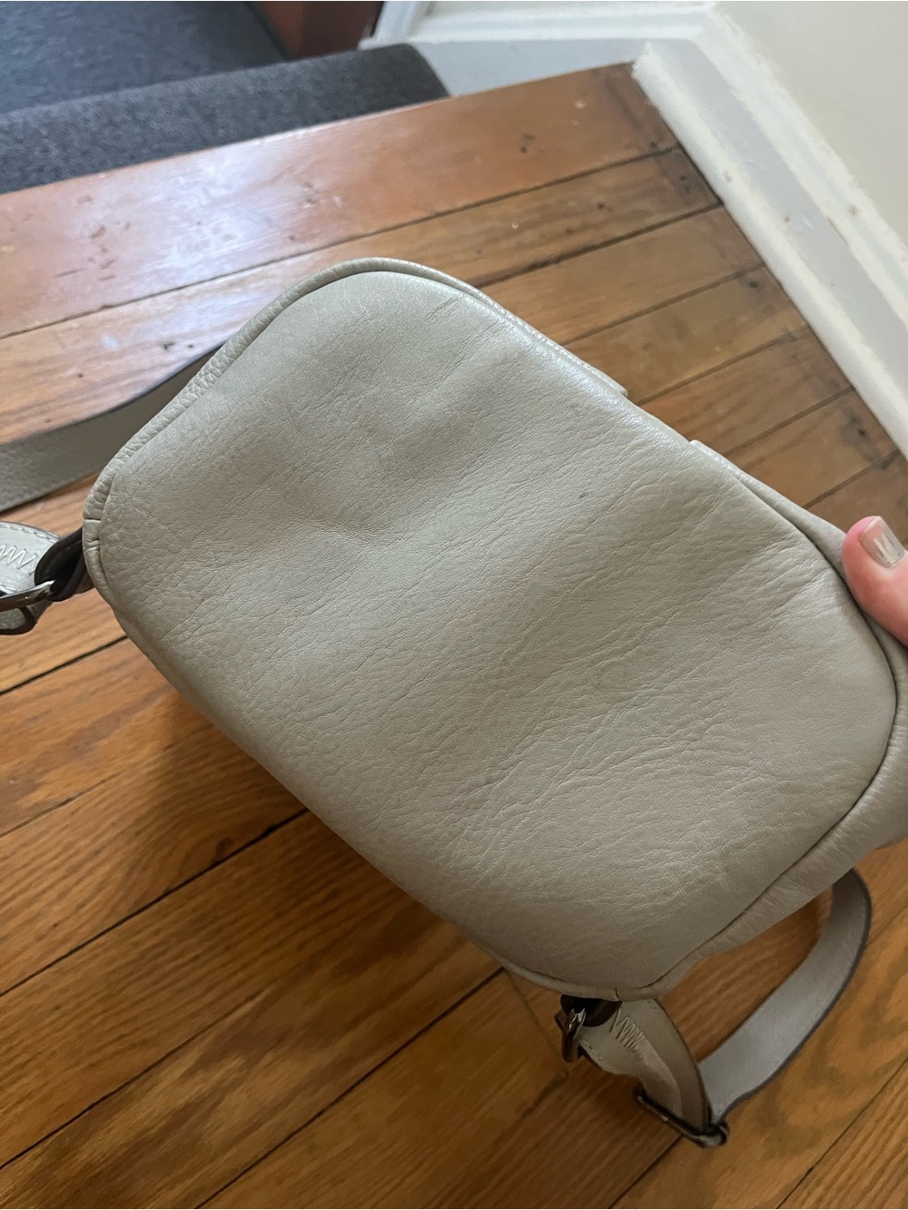 Aimee Kestenberg Tamitha leather backpack bag in elephant grey - Picture 6 of 11